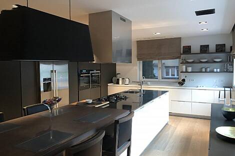 Дом находится в Любляне, район Мосте.: 4