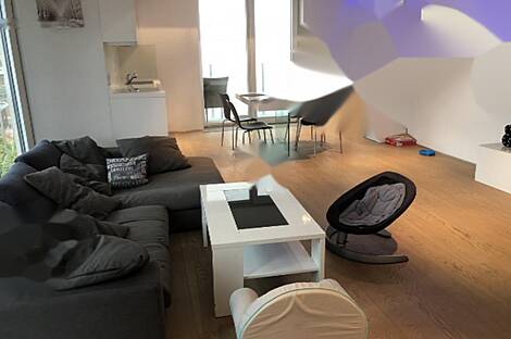 Дом находится в Любляне, район Мосте.: 8