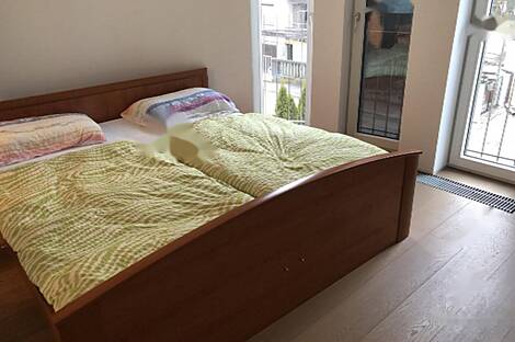 Дом находится в Любляне, район Мосте.: 16