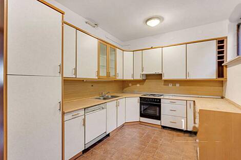 Жилище, Чрнуче: 18