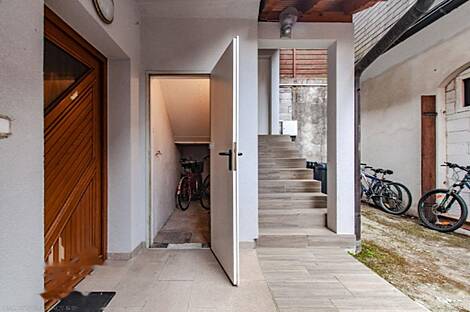 Дом в районе Мосте, Любляна: 24