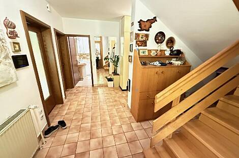 Квартира, Трново: 8