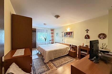 Квартира, Трново: 16