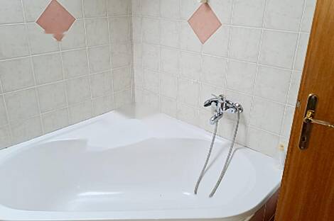 Здание, Явор, Любляна, Добрунье: 22