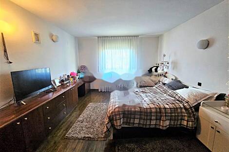 Жилище, Гунцле: 8