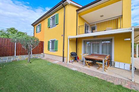 Дом с верандой в Хроватине: 4