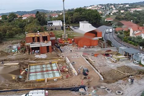 Хрватини, дом: 15