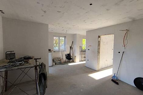 Дом, Хрватины: 5