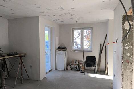 Дом, Хрватины: 6