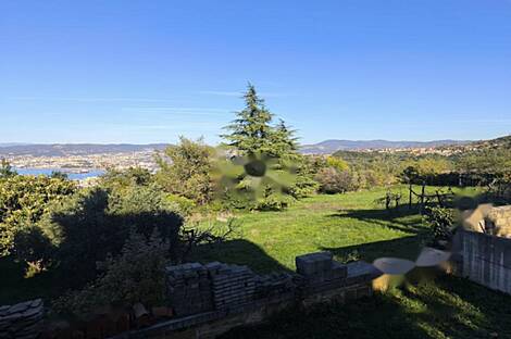 Дом, Хрватины: 16