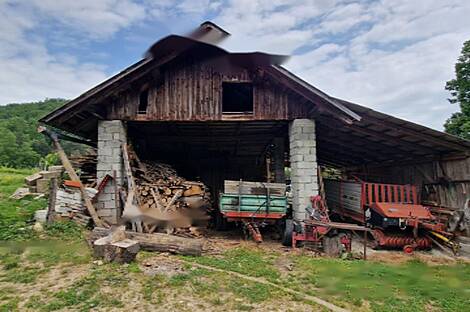 Усадьба на ферме Подсреда в Кожье.: 8