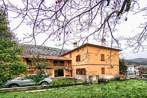 Ферма для собственного обеспечения при хуторе Брестовица, расположенная в Комно.: 9