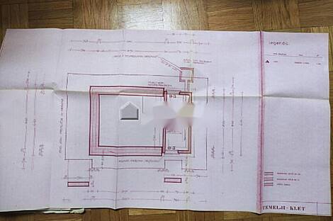 Здание в Великом Требелеве: 5
