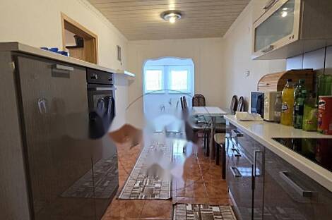 Дом, Любляна, Виќ, пригород Трново: 8