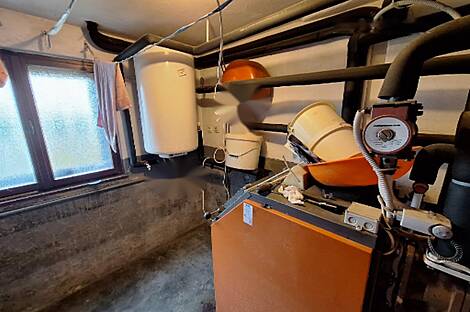 Жилище рядом с Долгим Мостом: 2