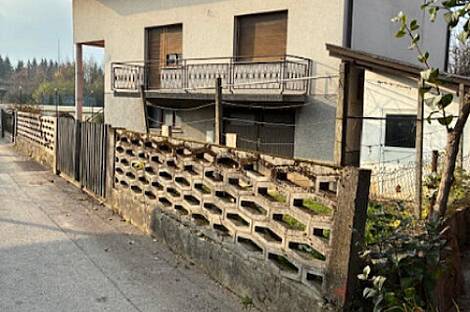 Жилище рядом с Долгим Мостом: 9