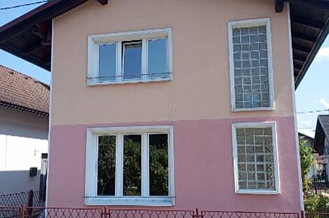 Дом, Раковник: 1