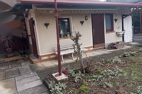 Дом, Раковник: 5