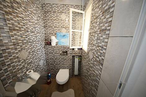 Дом, Раковник: 12