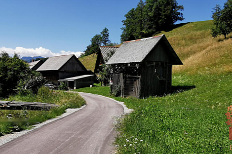 Дом Копривник, расположенный в Бохине, находится на солнечной стороне Альп.: 14