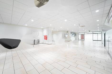 Центральное офисное помещение: 15