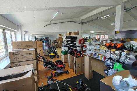 Коммерческая недвижимость в городе Мост: 11