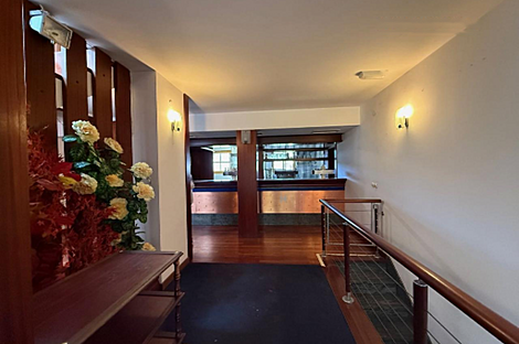 Отель с заведением общественного питания: 10