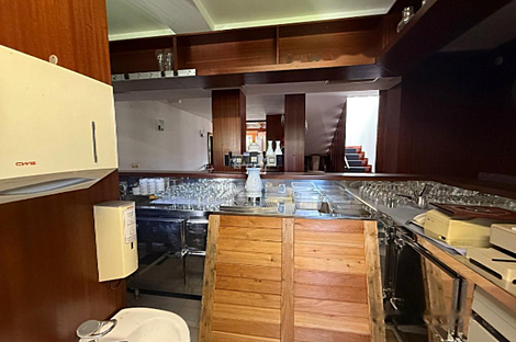 Отель с заведением общественного питания: 18