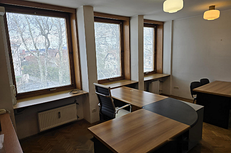 Квартира под офис в городе Мост: 4