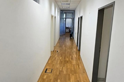 Кабинет в центральной части города: 8