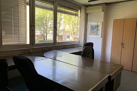 Новые Ярше коммерческое пространство: 4