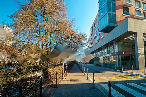 Офисное пространство в центральной части города: 16