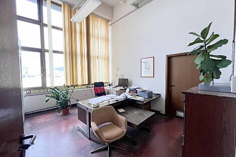 Коммерческие площади Стайнге: 13