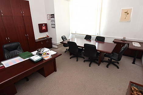 Шишка офис в Штегне: 7