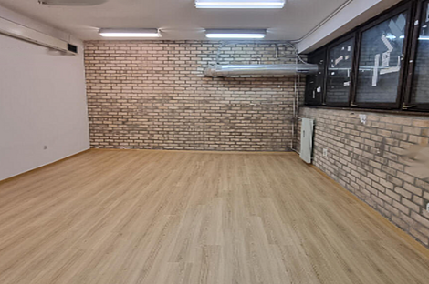 Торговое помещение в районе Бежиград: 4