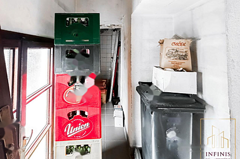 Торговое пространство: 8