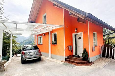 Дом, Чешница, Состро.: 3