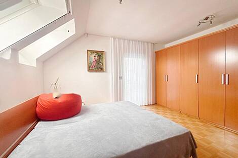 Дом, Чешница, Состро.: 24