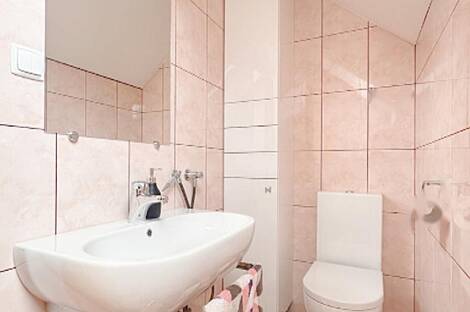 Дом, Чешница, Состро.: 25