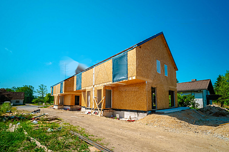 Дом Чёрна Вас имеет два этажа.: 17