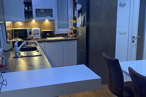 Жилище на темной улице: 4