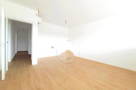 Торговая площадь Вич: 6