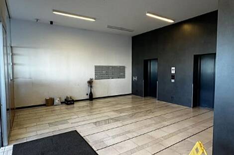 Квартира в центральной части города для коммерческого использования.: 1