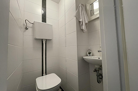 Совмещенное помещение в центре: 6