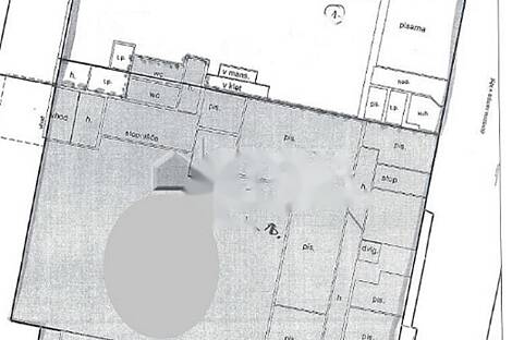 Квартира в центре, используемая в коммерческих целях: 13