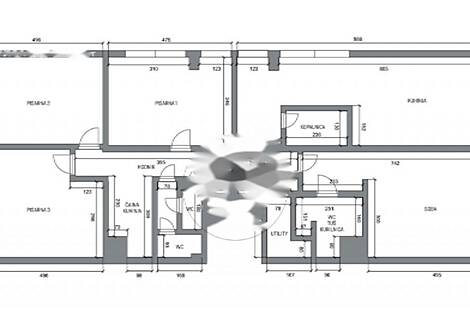 Коммерческая площадь Вич: 4