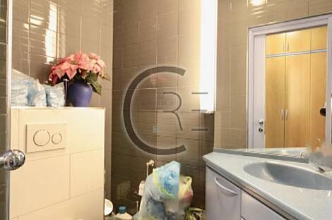 Офисное пространство Бежиград: 2