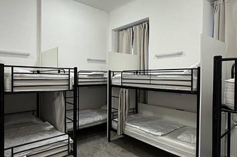 Коммерческая недвижимость в центральной части города: 12