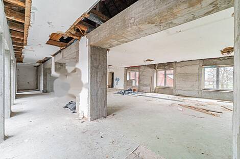 Торговая площадь Поле: 11