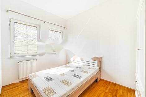 Жилище, Томачево: 11